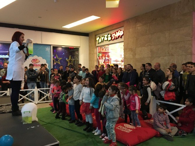 Forum Gaziantep’te Miniklere Bilim Şöleni