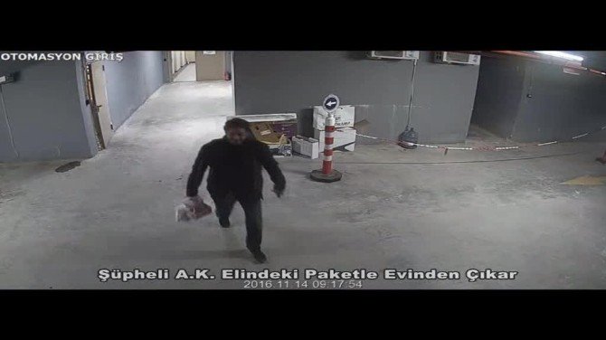 Babasına Bombalı Paket Gönderen Zanlı Kamerada