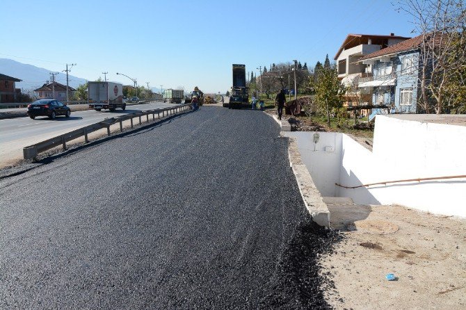 Kartepe’de Üst Ve Alt Yapı Çalışmalar Devam Ediyor