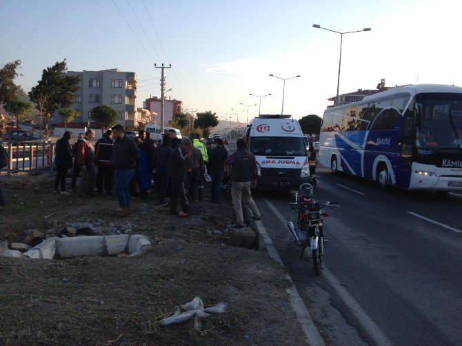 İzmir’de Motosiklet Kazası: 2 Yaralı