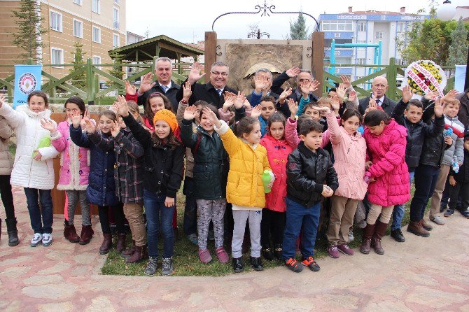 Kırklareli Belediyesi’nden ’Çocuk Hakları’na Farkındalık Çağrısı