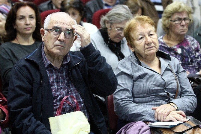 Kitap Okumak Alzheimer’ı Önlüyor