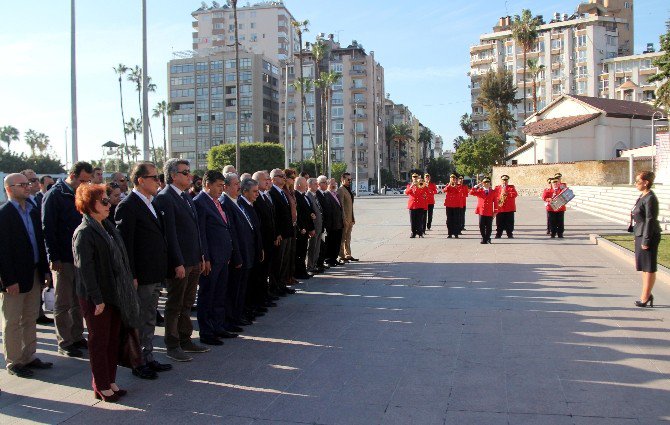 Mersin’de Dişhekimliği Günü Ve Toplum Ağış Diş Sağlığı Haftası Kutlamaları