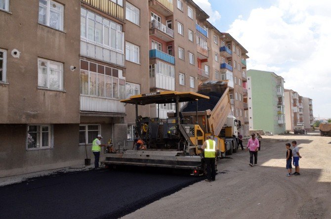 Palandöken Belediyesi 2016 Yılı İçerisinde 50 Bin Ton Asfalt Serdi