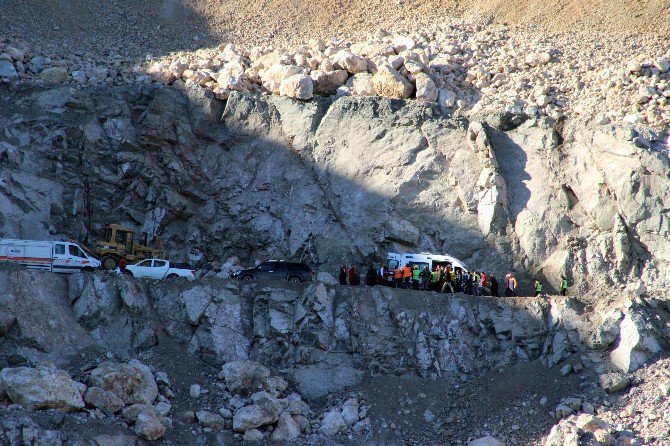 Siirt’te Bir Madencinin Cansız Bedenine Ulaşıldı