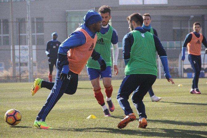 Karabükspor’da Gaziantepspor Maçı Hazırlıkları Başladı