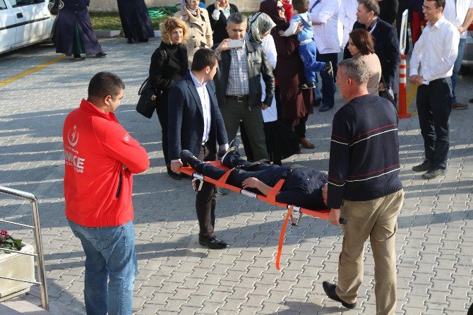 Akhisar Diş Sağlığı Merkezinde Yangın Tatbikatı