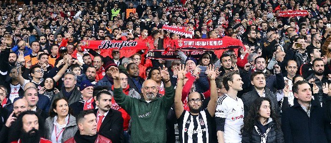 Vodafone Arena’da Sessiz Rekor