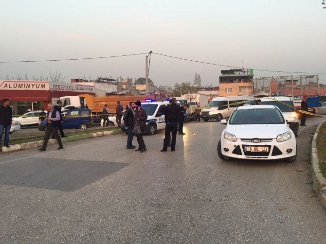 Bursa’da Polise Ateş Açtı, Silahla Vurularak Böyle Etkisiz Hale Getirildi