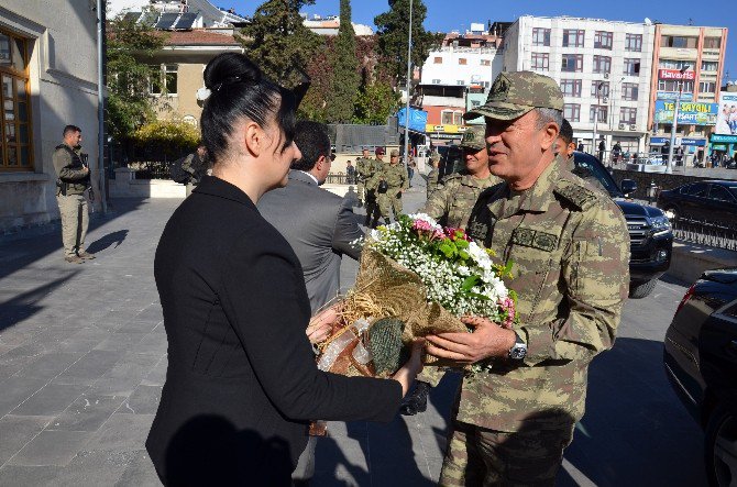 Genelkurmay Başkanı Hulusi Akar, Kilis’te