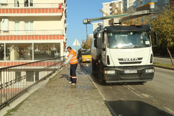 İlkadım’a Çok Fonksiyonlu Temizlik Aracı