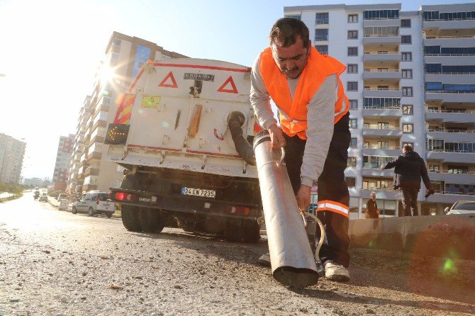 İlkadım’a Çok Fonksiyonlu Temizlik Aracı