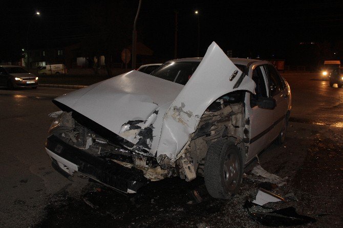 Elazığ’da Trafik Kazası: 1 Yaralı