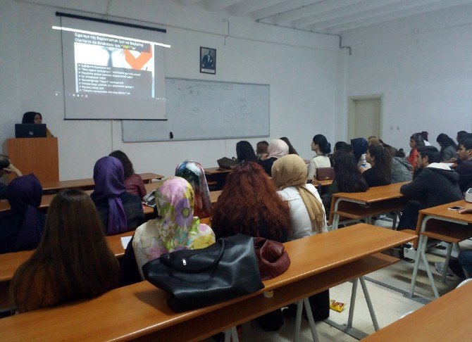 Üniversitesi Öğrencilerine Madde Bağımlılığı Eğitimi