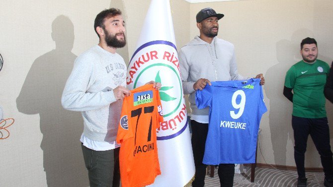 Çaykur Rizespor’da Kweuke Ve Orhan Sözleşme Yeniledi