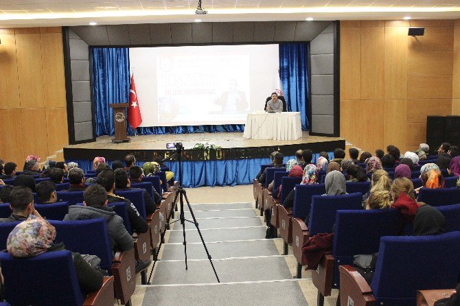 Mşü’de ’Başkanlık Sistemi’ Semineri