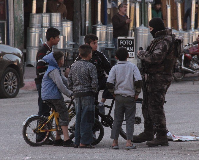 Adana Polisi Pkk Yandaşlarına Göz Açtırmıyor