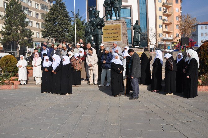 Umre Yolcuları İçin Uğurlama Programı Düzenlendi