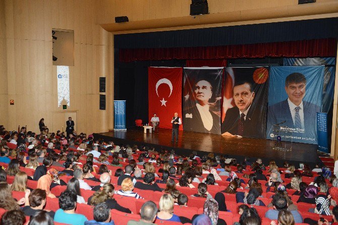 Doğan Cüceloğlu’ndan “Ailede İletişim” Semineri