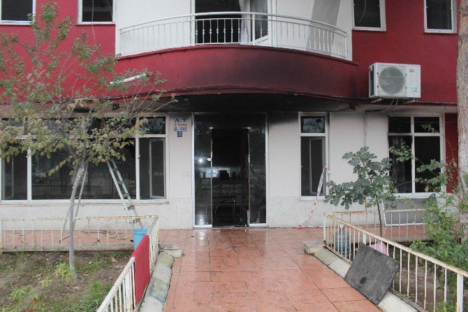 Genelevde Yangın: 1 Ölü, 2’si Ağır 3 Yaralı