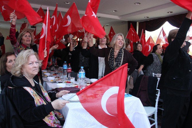 Edirne Belediyesi Emekli Öğretmenleri Bir Kez Daha Unutmadı