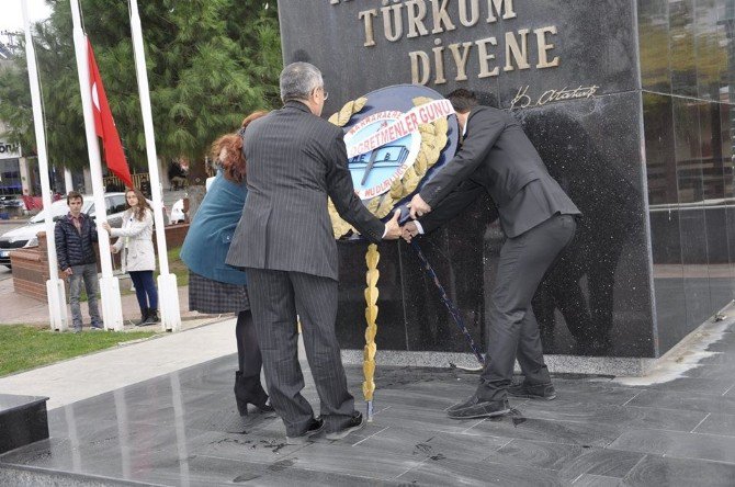 Marmaraereğlisi’nde Öğretmenler Günü Kutlamaları