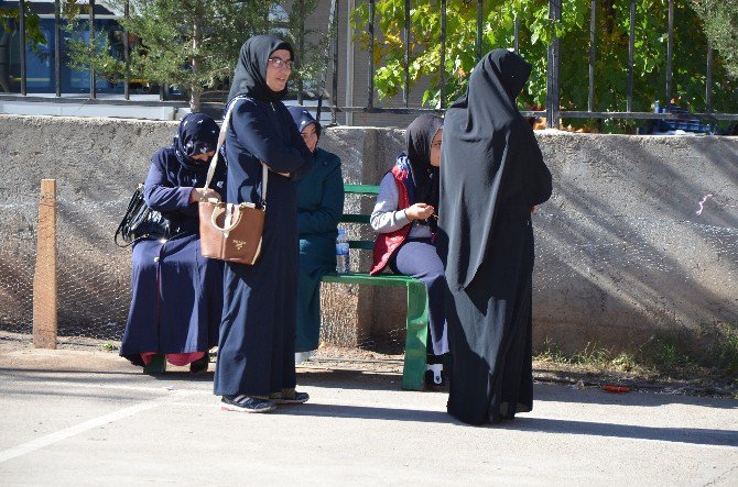 Siverek’te 6 Bin 277 Öğrenci Teog Sınavına Katıldı