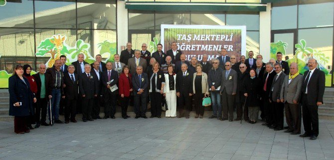 Kayseri Lisesi Mezunları Kahvaltıda Bir Araya Geldi