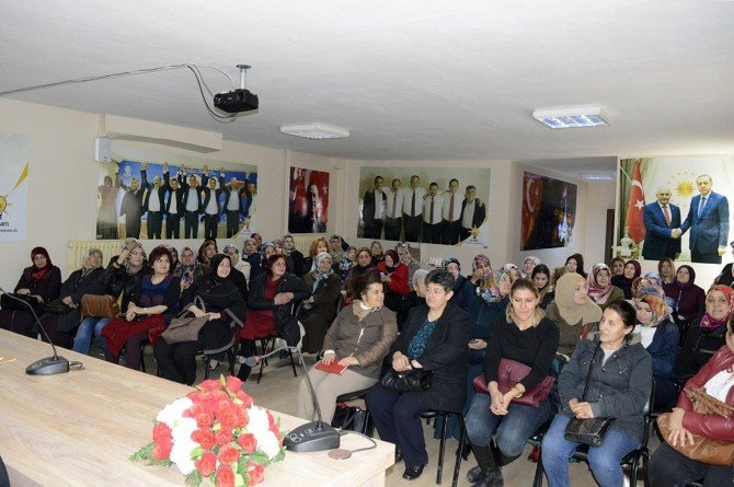 Ak Partili Kadınlar, “Şiddeti Önlemek Bizim Elimizde”