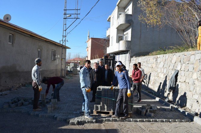 Başkan Gürsoy, Muhtarlarla Çalışmaları İnceledi