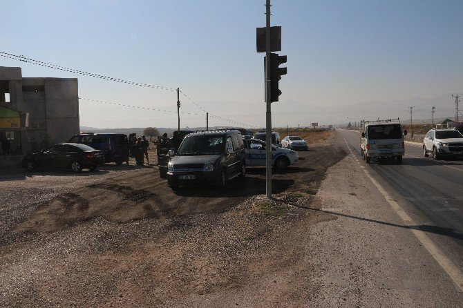 Mut’ta ’Bombalı Araç’ Alarmı