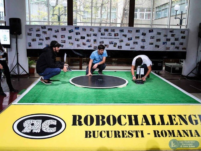 Aydın Üniversitesi Öğrencisi, Robochallenge’a Damgasını Vurdu