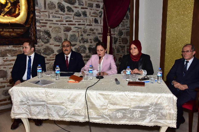 Şehzadeler Belediyesi’nde Kültürel Değerler Konferansı