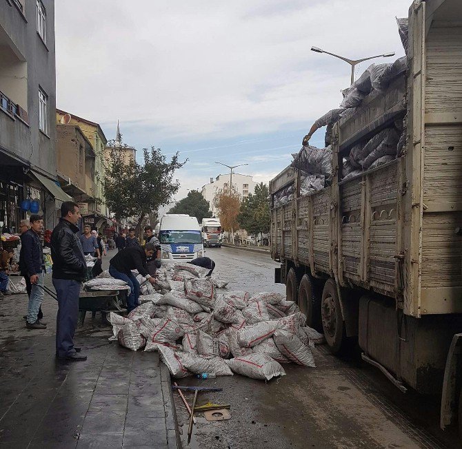 Tatvan’da 9 Bin 528 Ton Kömür Dağıtıldı