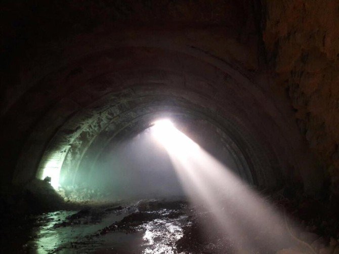 Ferhat Tüneli’nde Işık Göründü