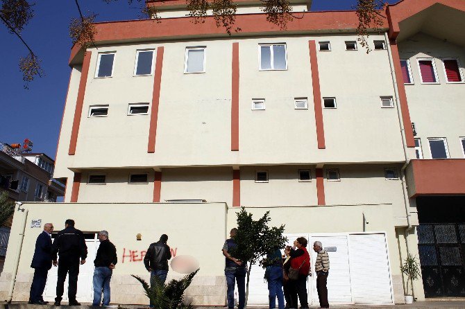 Antalya’da Cemevi Duvarındaki Çirkin Yazılar Polisi Harekete Geçirdi