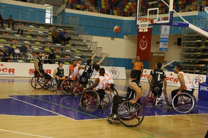 Tekerlekli Sandalye Basketbol Süper Ligi