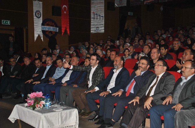 Aydın Eğitim-bir-sen’den ‘En Uzun Gece 15 Temmuz Demokrasi Zaferi’ Konferansı