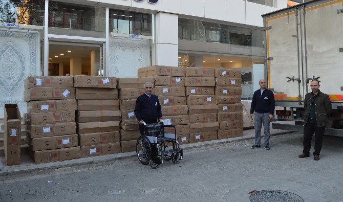 Erdemoğlu Ailesi Besni’ye 50 Adet Tekerlekli Sandalye Bağışında Bulundu