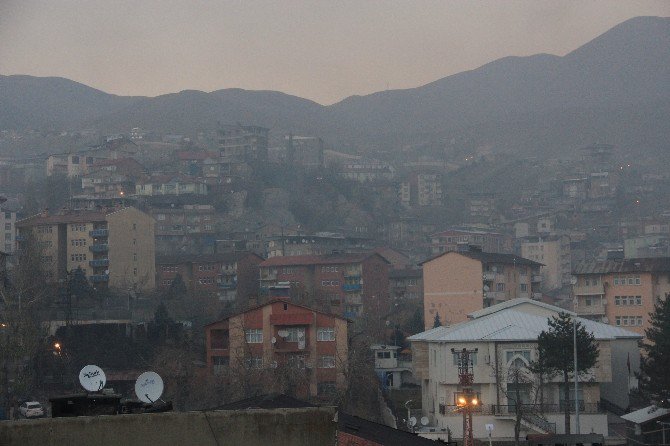 Hakkari’de Hava Kirliliğinin Önüne Geçilemiyor