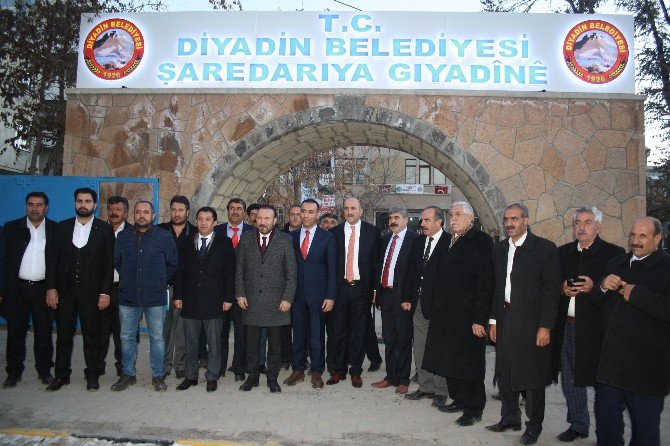 İzmit Belediye Başkanı Doğan Diyadin’deki Görevine Başladı