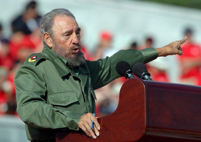 Fidel Castro Öldü