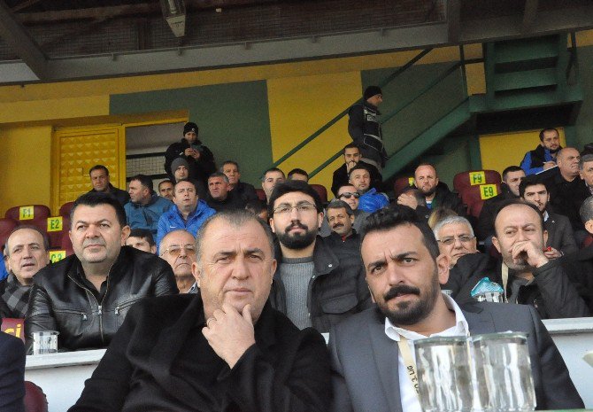 Fatih Terim, Darıca Gençlerbirliği - Tarsus İdman Yurdu Maçını İzledi