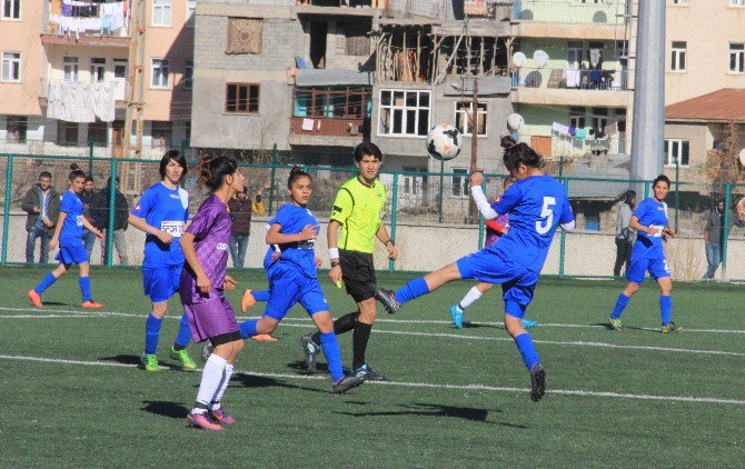 Hakkari Gücü Spor, Diyarbakır Spor Berabere Kaldı