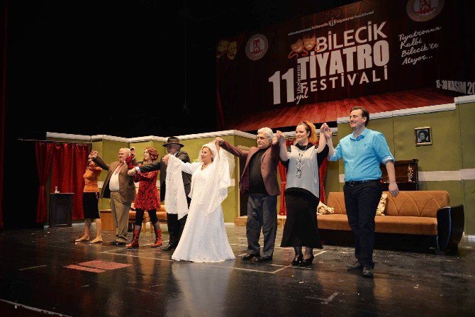 Bilecik’te Tiyatro Oyunu İle ’Kadına Karşı Şiddete Hayır’ Mesajı Verildi