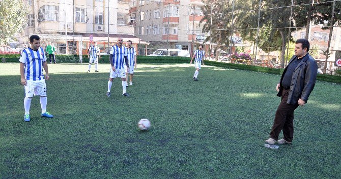 15 Temmuz Şehit Ve Gazileri Futbolla Anılıyor