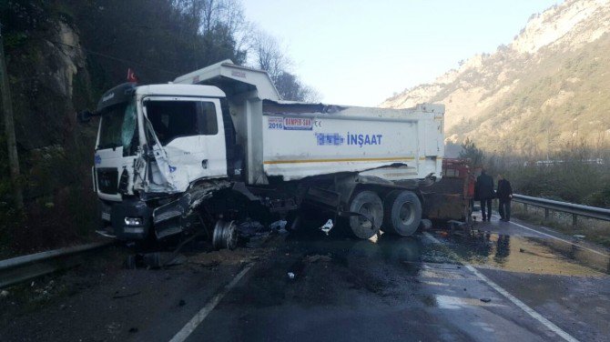 Karabük’te Trafik Kazası: 2 Yaralı