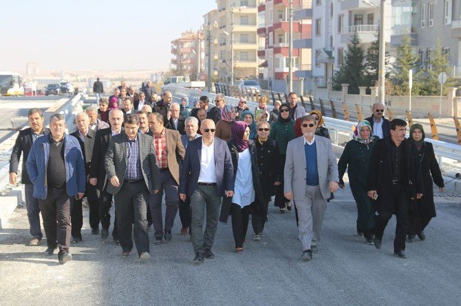 Karaman’da Ak Partililer Belediyenin Yatırımlarını Gezdi