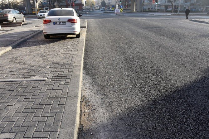 Kocasinan’da Nil Caddesi Baştan Aşağı Yenilendi