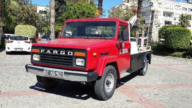 Alanya Belediyesi Ömrünü Tamamlamış Araçları Satıyor